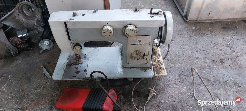 Maszyna do szycia rosyjska uszkodzona Starachowice sprzedam