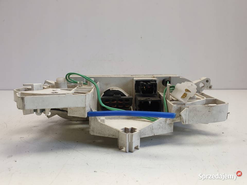 Mitsubishi Galant VIII PANEL NAWIEWU nadmuchu osobowe Rudka