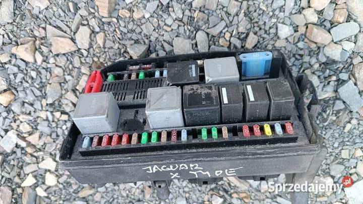 Skrzynka bezpieczników Jaguar Xtype 4X4314A073DB Radłów