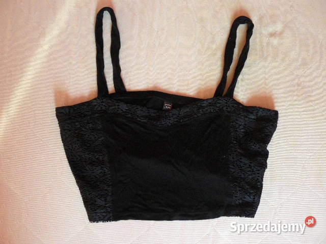 Krotkiczarny top na ramiaczkachM 8 zl czarny sprzedam