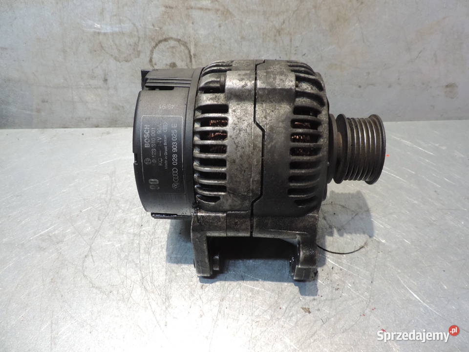 ALTERNATOR AUDI 80 B4 19 TDI 028903025E Nowy Sącz