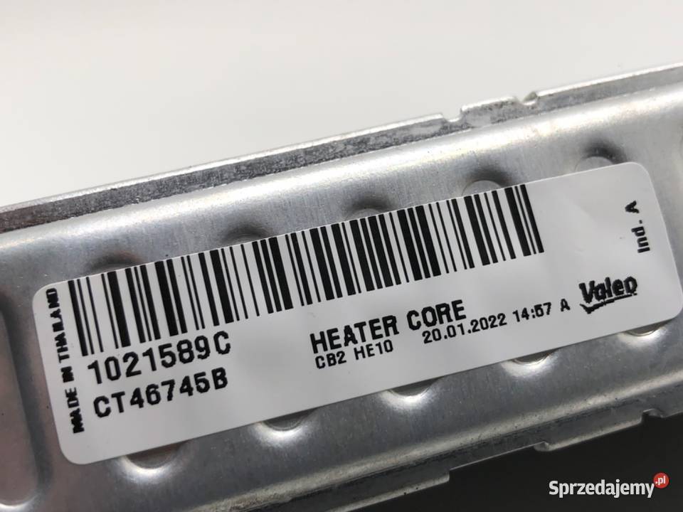 NAGRZEWNICA DACIA DUSTER 1021589C Hatchback