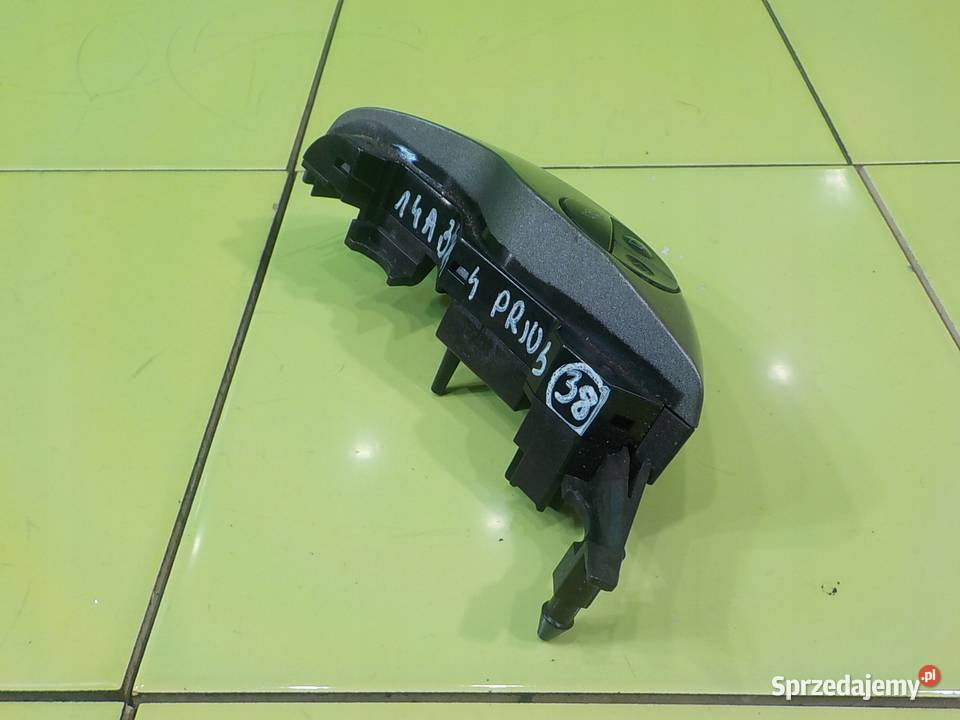 TOYOTA PRIUS II 15 VVTI 09r HB 5D przelacznik Części samochodowe Suków