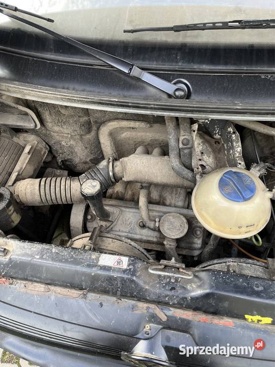 Volkswagen T4 Bus 19 disel wół roboczy nieuszkodzony Samochody dostawcze Szczecin