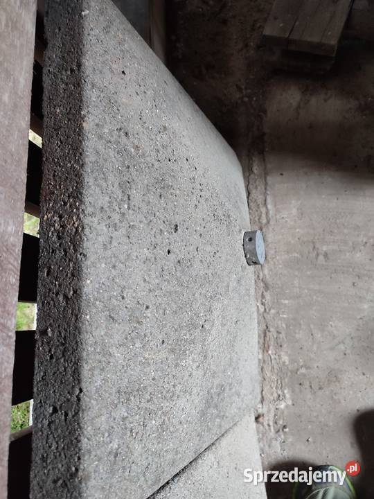 Czapki betonowe na słupki 50cmX50