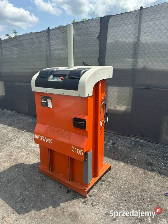 Belownica prasa do kartonu makulatury folii Drzewica