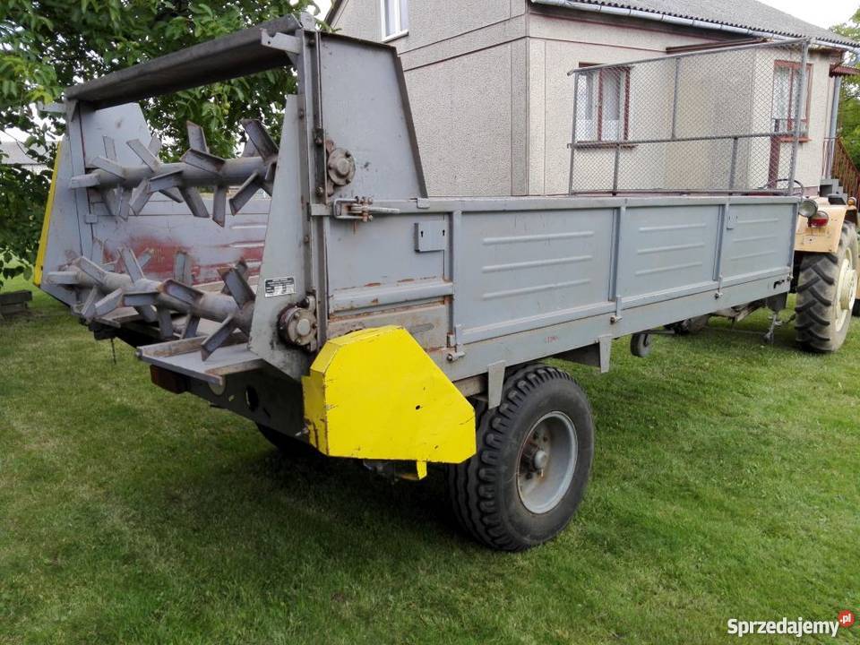 Rozrzutnik Obornika Jednoosiowy 3t T032 nieuszkodzony Tarnawa