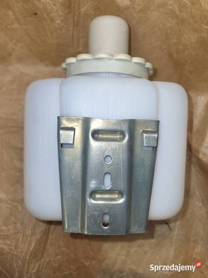 Trabant 601 Nowy zbiornik płynu spryskiwacza sprzedam