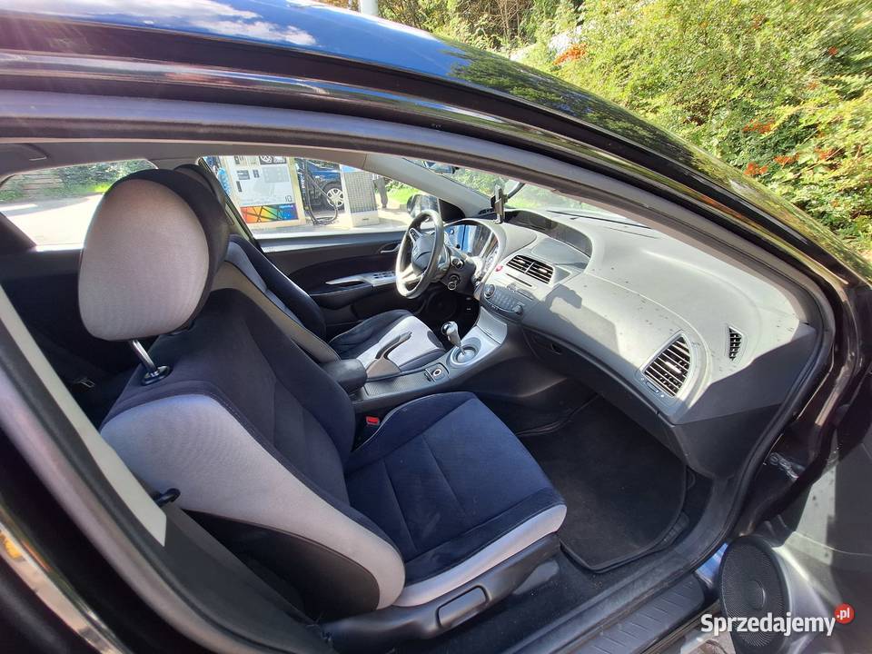 Honda Civic Ufo benzyna 14 2007r benzyna