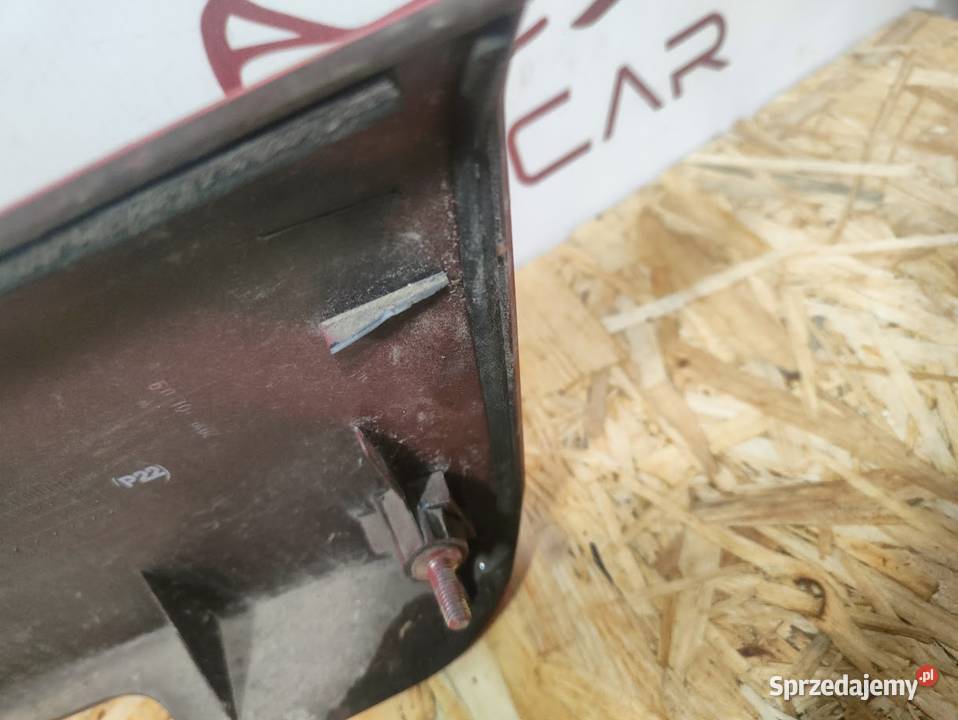 Blenda Listwa Klapy Bagażnika Suzuki Splash Listwy i nakładki Pleszew sprzedam