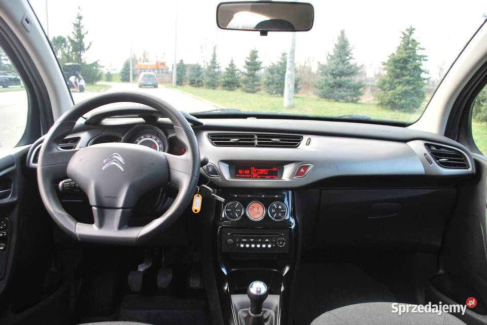 Citroen C3 Klima AUX Serwisowany 12 Benzyna 82 wielofunkcyjna kierownica sprzedam