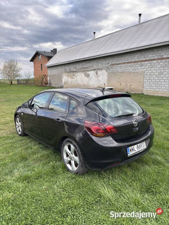 Opel Astra j 2010 Hatchback Mniszków