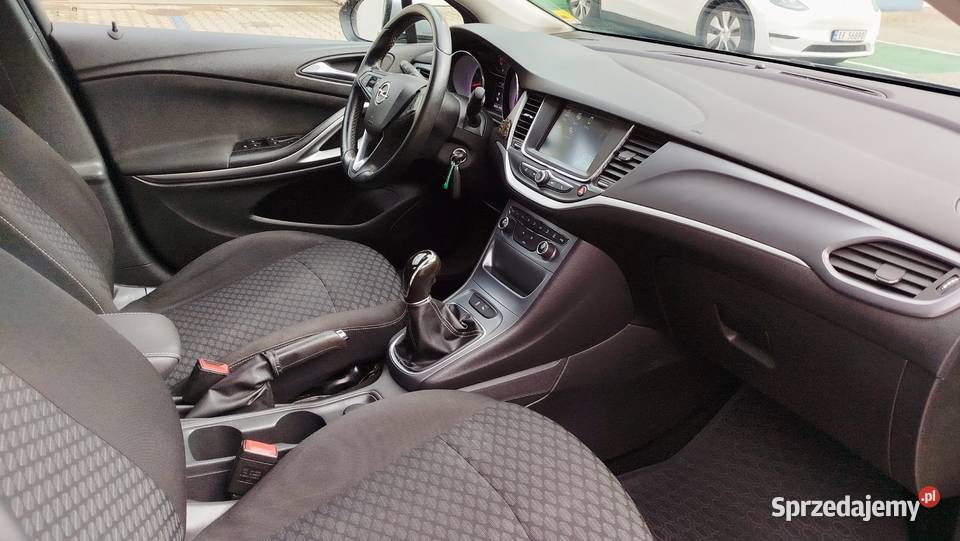 Opel Astra 14 Pb 100 salon pierwszy właściciel Zarejestrowany w Polsce Dąbrowa Górnicza