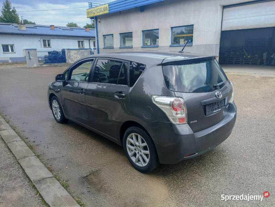 Toyota Verso Or lakier ks serwisowa kamera NAVI lubelskie sprzedam
