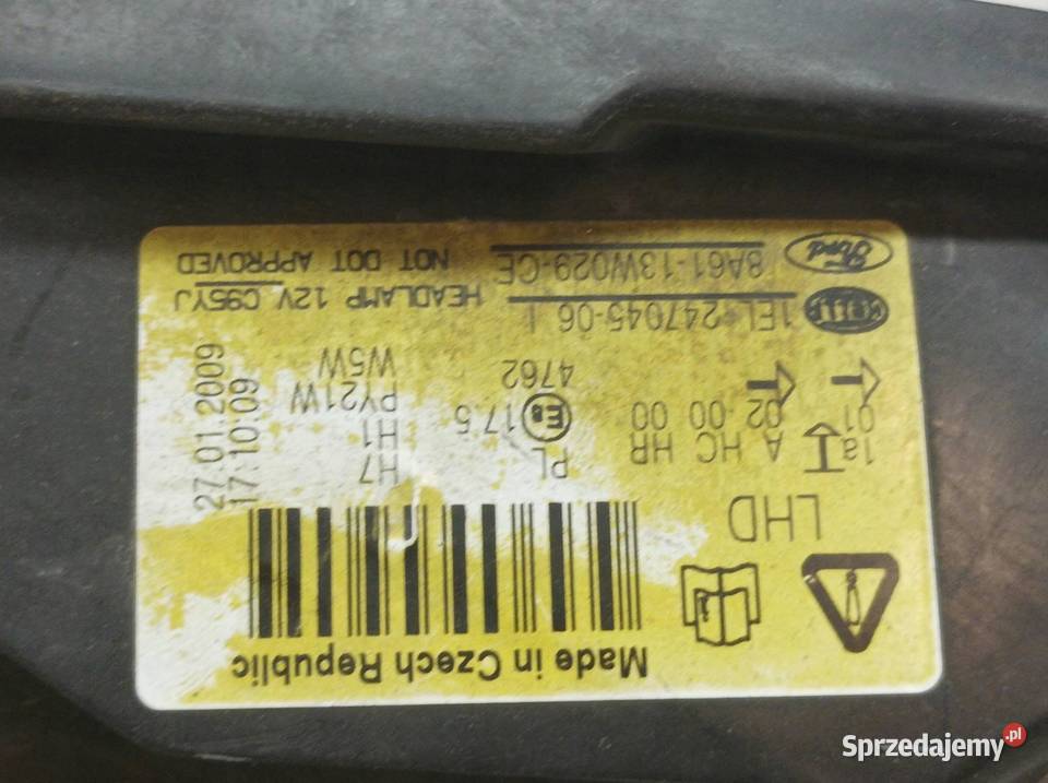 LAMPA PRZÓD PRAWA SOCZEWKA EU PRZED LIFT