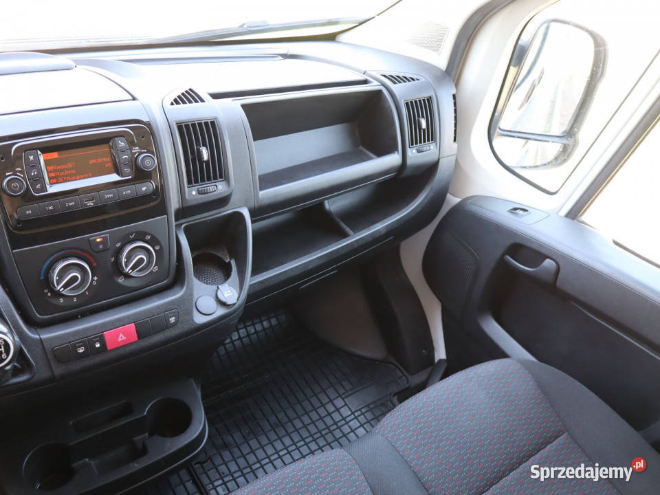Peugeot Boxer 22 BlueHDi Katowice