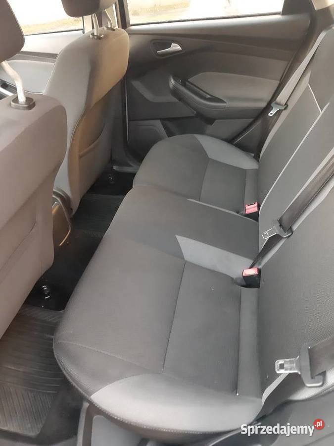 Ford Focus benzyna z Niemiec Rok produkcji 2014 Ostrów Wielkopolski sprzedam