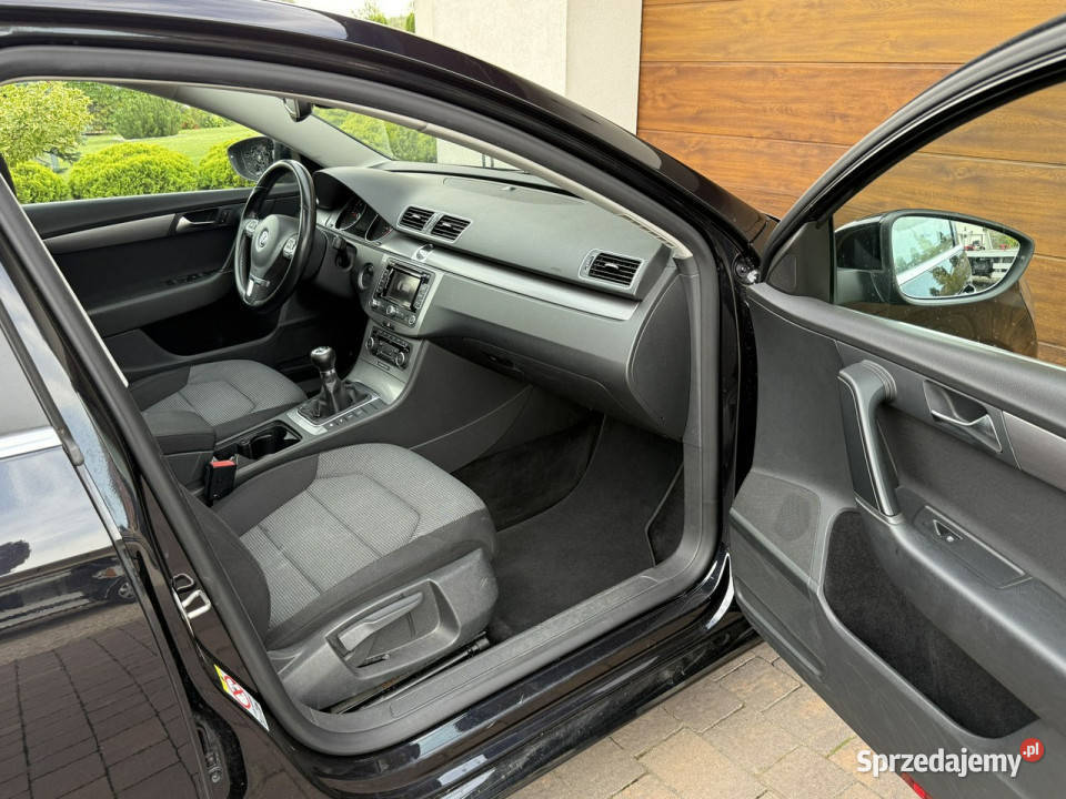 Volkswagen Passat 10r super panorama system ASR (kontrola trakcji) Konradów