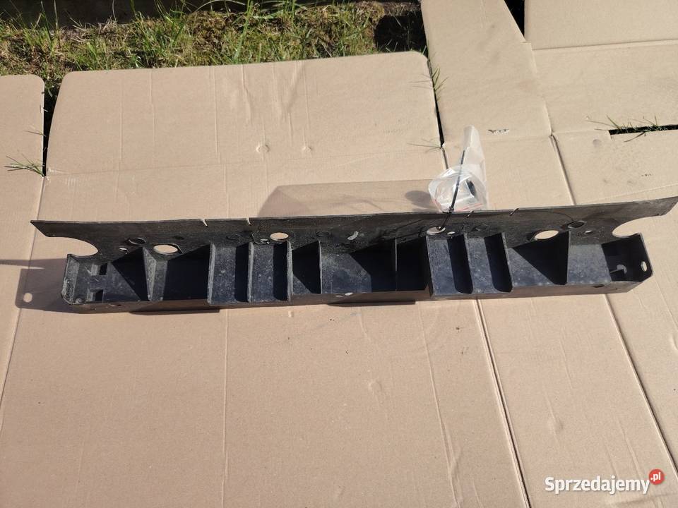 Dolna kierownica powietrza Jeep Grand Cherokee osobowe Książenice sprzedam