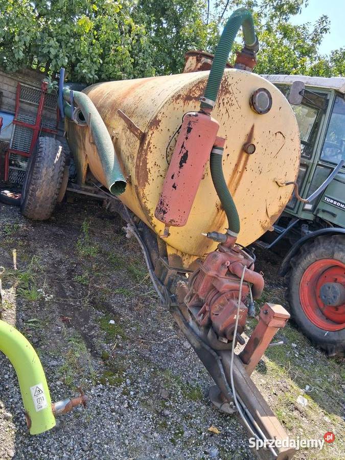 Beczkowóz wóz asenizacyjny 4 Kwaśniów Górny
