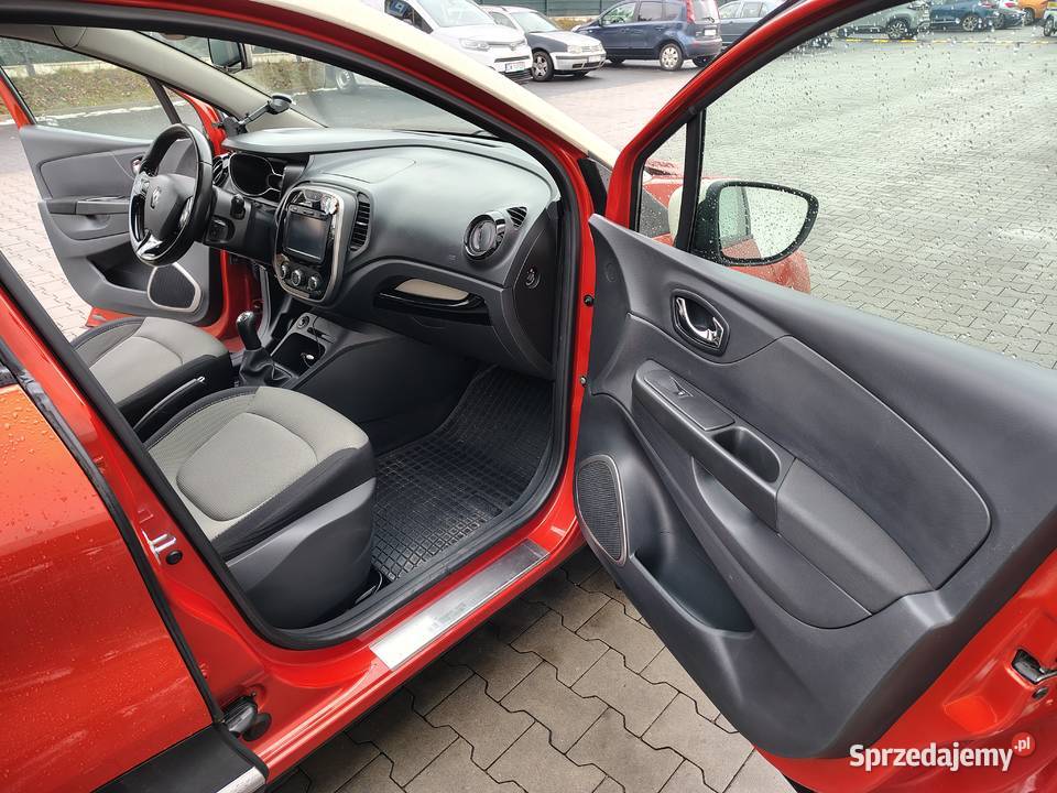 Renault Captur 09 tce 90 z polskiego salonu 2 sprzedam