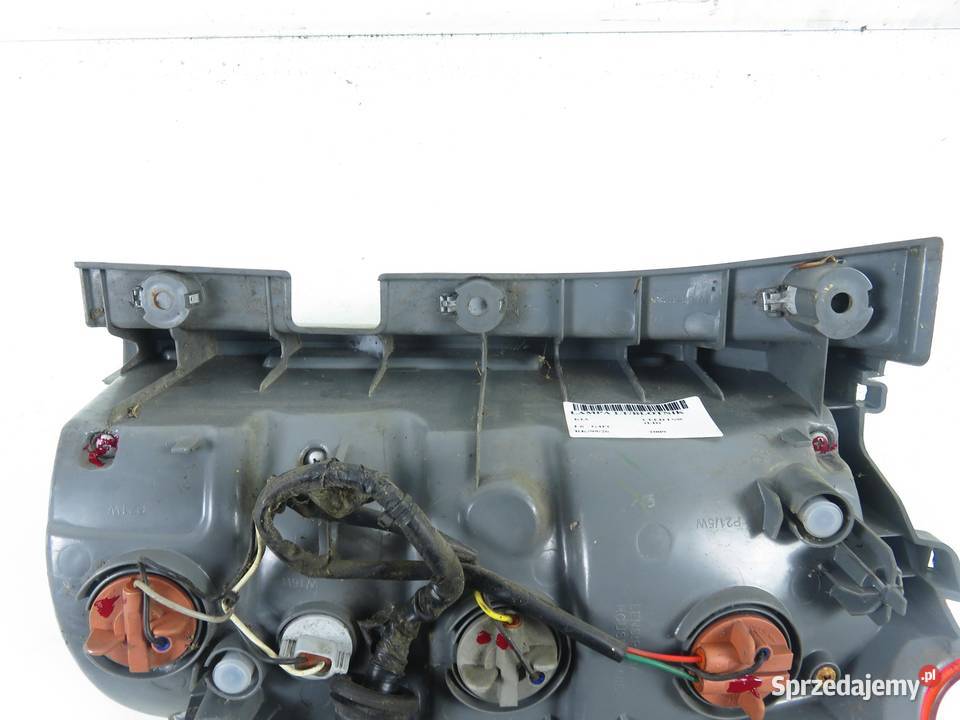LAMPA LEWA TYLNA KIA CEED I SW osobowe