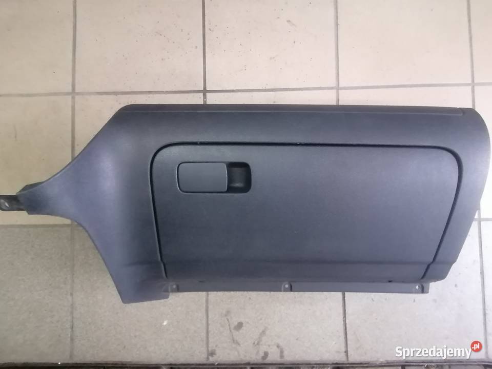 schowek czarny 1K1857290 VW Golf 5 r0309 Piotrków Trybunalski