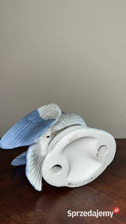 Figurka porcelanowa Piękny Gołąb ptaszek 65