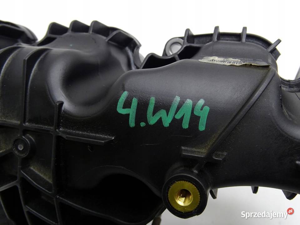 KOLEKTOR SSĄCY AUDI A4 B8 A5 8T 20 TDI