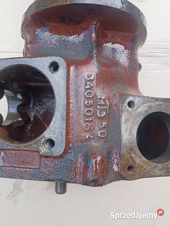 MTZ obudowa serwomechanizu nowa Układ kierowniczy i oś przednia Złotnik