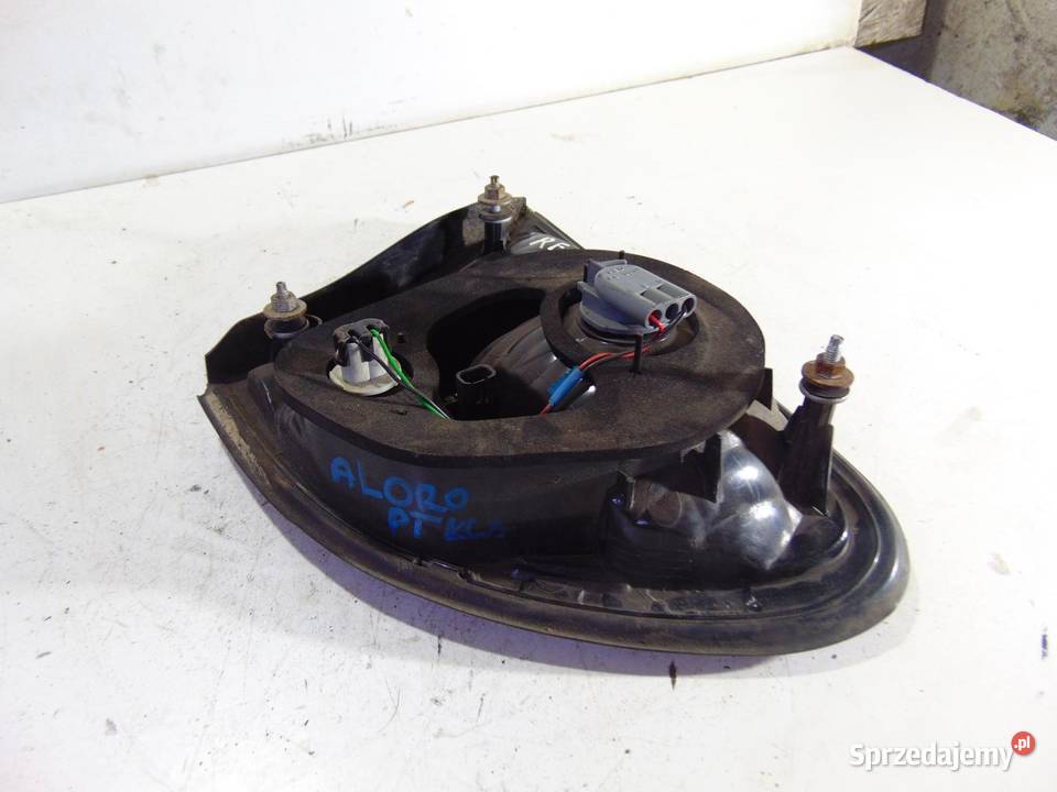 LAMPA PRAWA TYLNA TYŁ KLAPY CHEVROLET ALERO Lampy tylne