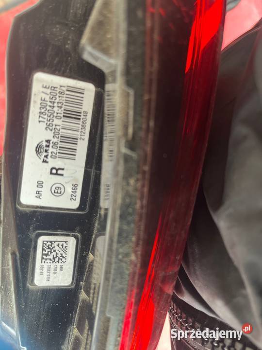 Lampy tył klapa clio V Ostrów Wielkopolski