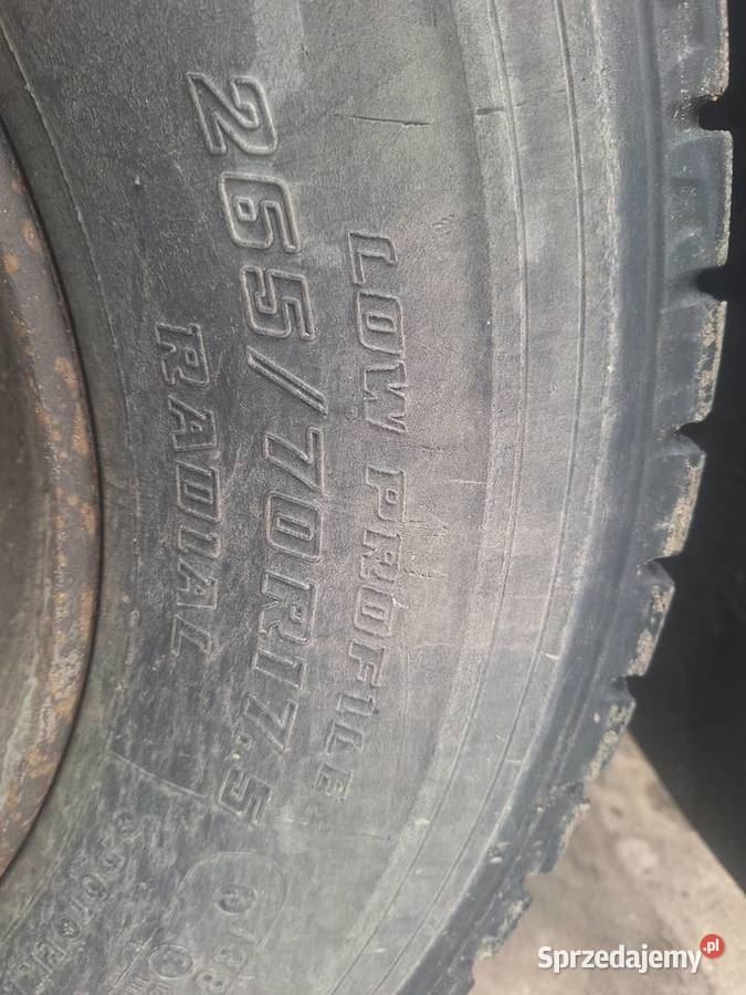 Opony Bridgestone 26570 R175 Warszew sprzedam