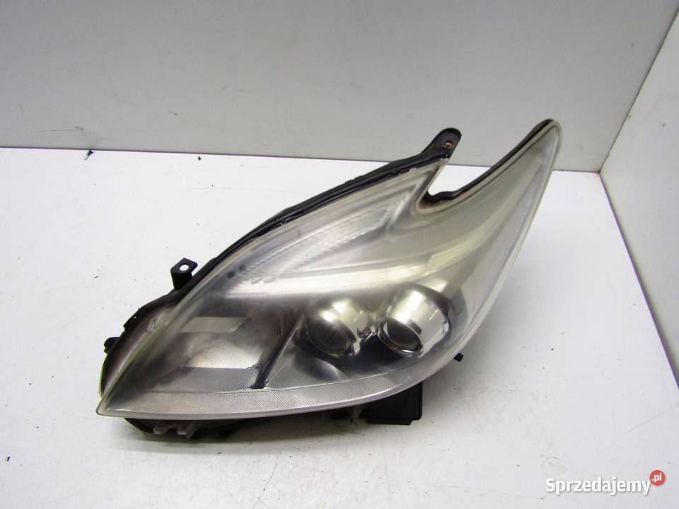 LAMPA PRZEDNIA LEWY PRZÓD LED TOYOTA PRIUS III