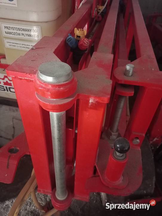 Opryskiwacz 600l 15m wielkopolskie Golina-Kolonia