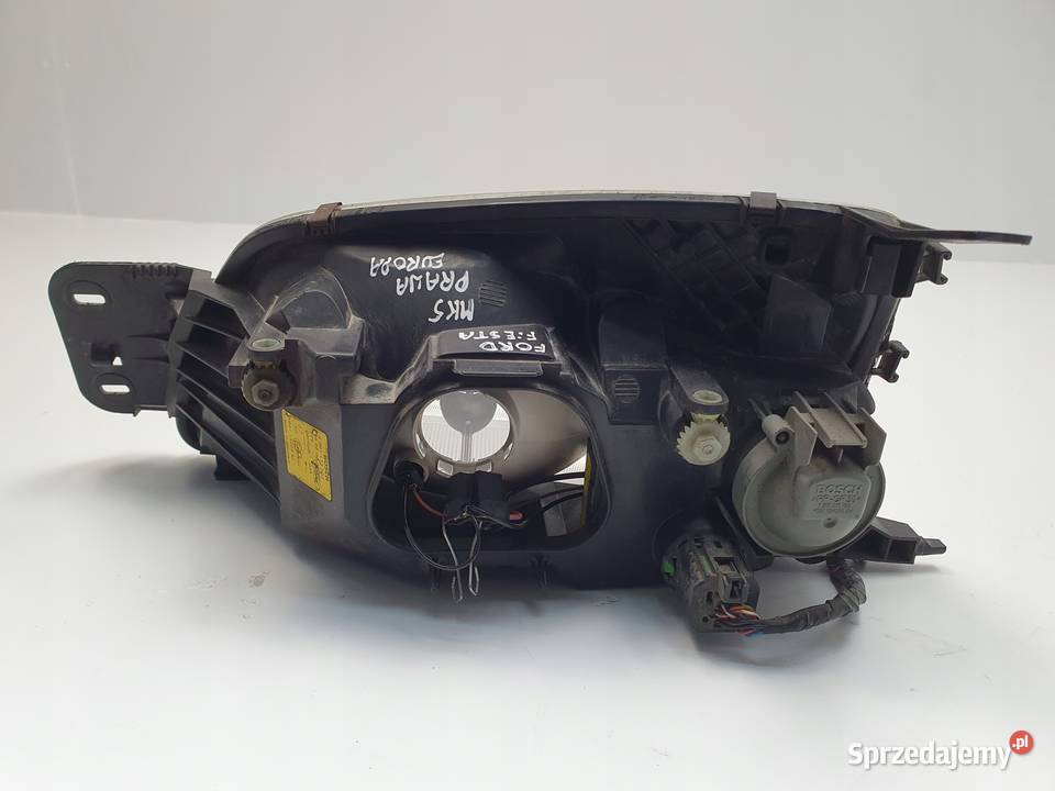 LAMPA Ford Fiesta Mk4 Mk5 lift PRAWY PRZÓD prawa Rudka sprzedam