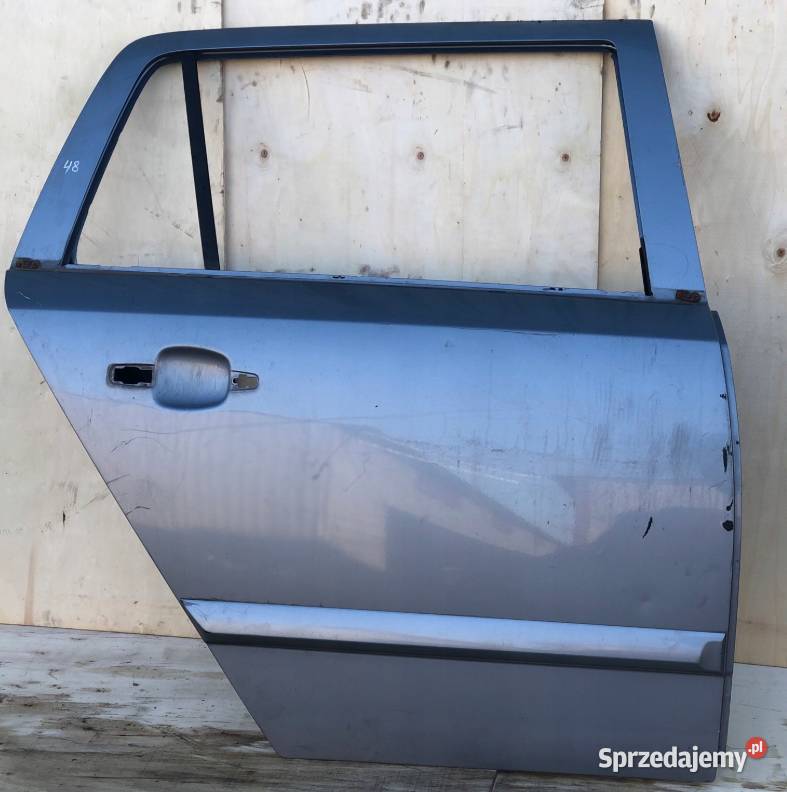DRZWI PRAWE TYLNE TYŁ OPEL ASTRA III H 03 5D Skołoszów