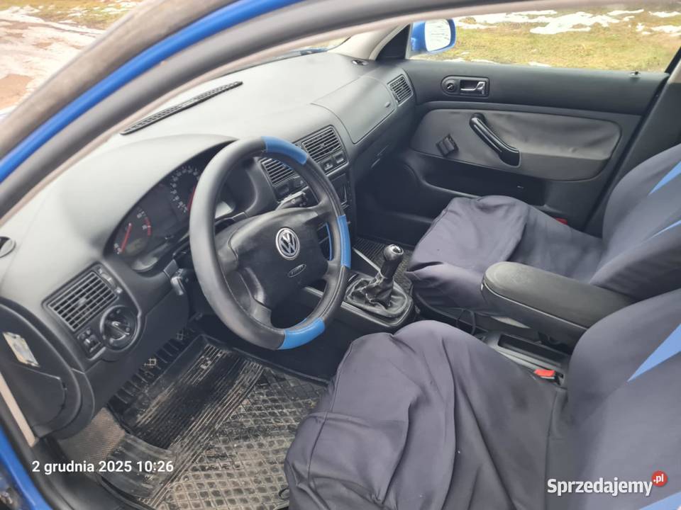 VW GOLF ładny z gazem Volkswagen Grajewo