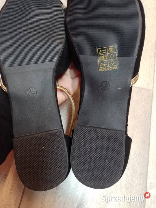 42 Czarno złote bogato zdobione baleriny Kraków