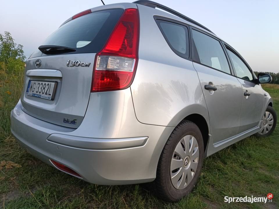 Hyundai i30 CW Blue 16CRDI Łańcuch 90 6bieg4L100 elektryczne szyby Łaskarzew