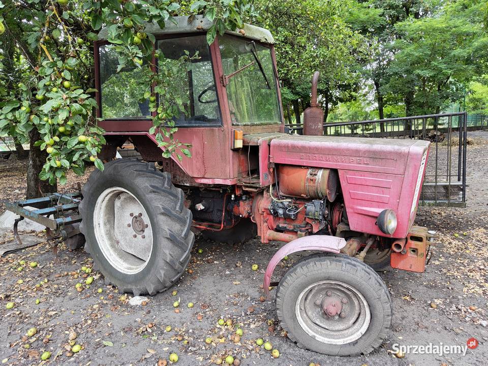Traktor Władimirec T25 Skotniki Małe