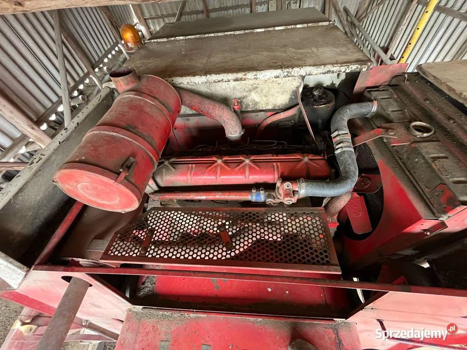 Części do kombajnu International 431321 silnik Kołaczyce