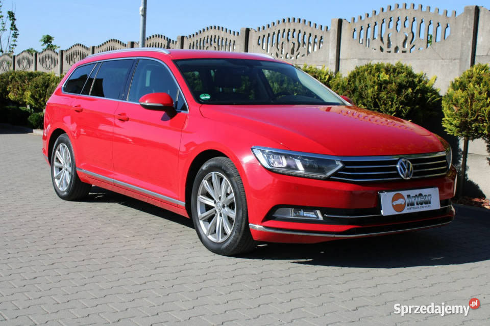 Volkswagen Passat Variant VW Passat B8 20 TDI Samochody osobowe Zambrów