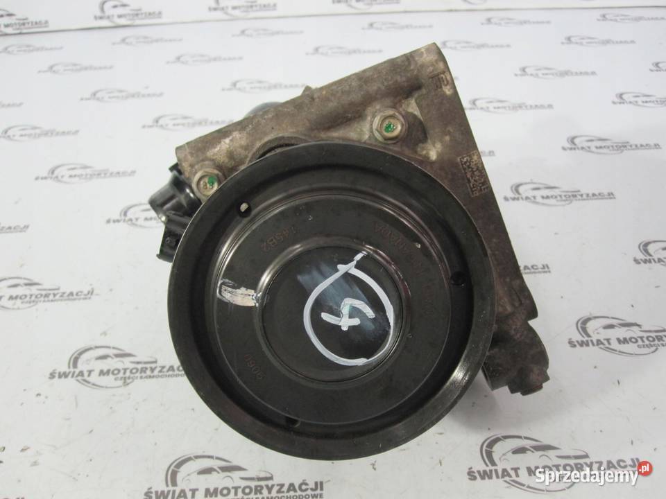 OPEL ASTRA 16 CDTI LVM B16DTL 110 pompa wody Pompy wody
