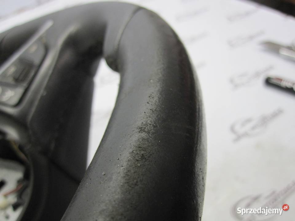 OPEL ASTRA J LIFT 13r kierownica 13351028 Wyposażenie wnętrza Kielce sprzedam