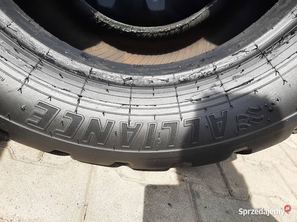 Opona używana rolnicza 55045225 55045R225 podlaskie Zaścianki