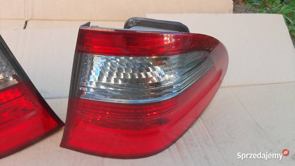 lampa tylna prawa lewa Mercedes w211 lift FL Dębno