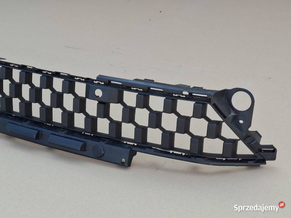 RENAULT MEGANE 5 V ETECH KRATKA ZDERZAKA PRZÓD