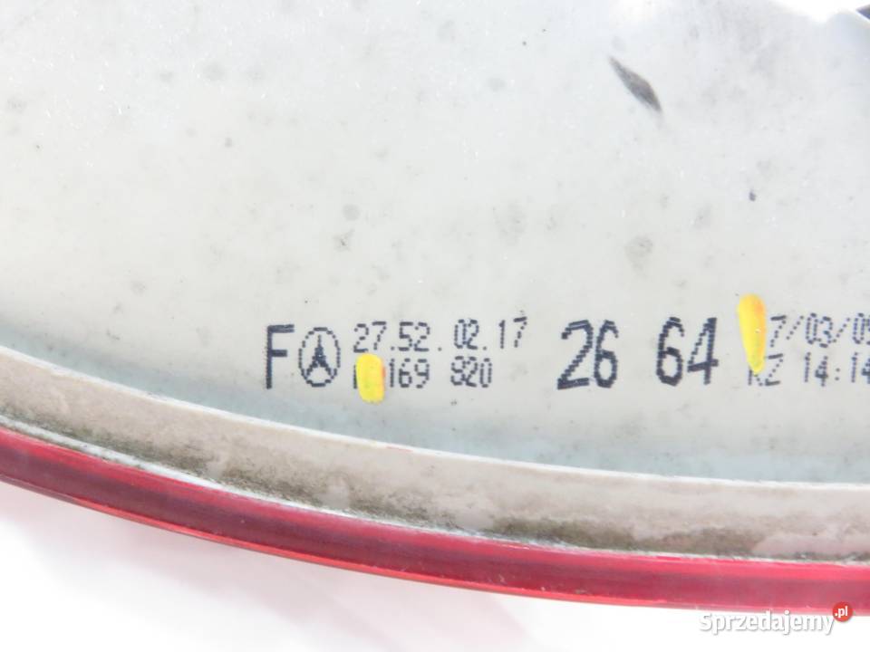 LAMPA PRAWA TYLNA MERCEDESBENZ BCLASS W245 Oświetlenie