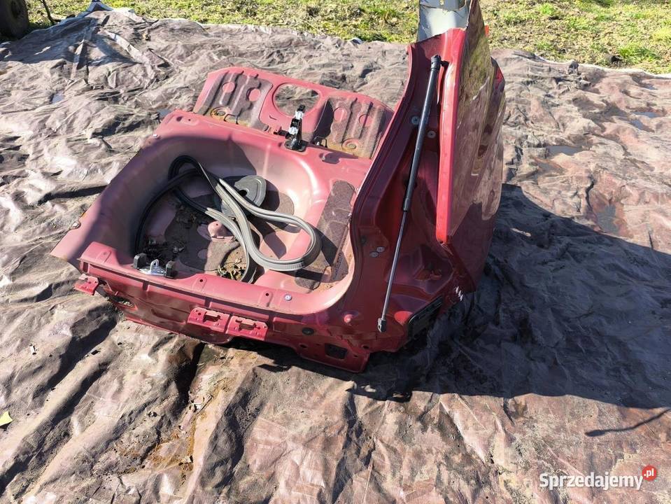 BŁOTNIK PRAWY TYŁ WANNA HYUNDAI BAYON